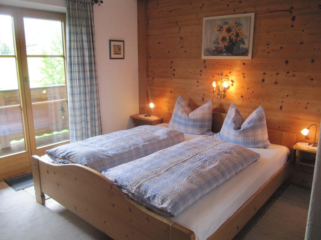 Haus Friedl Hotel Kitzbühel Habitación foto