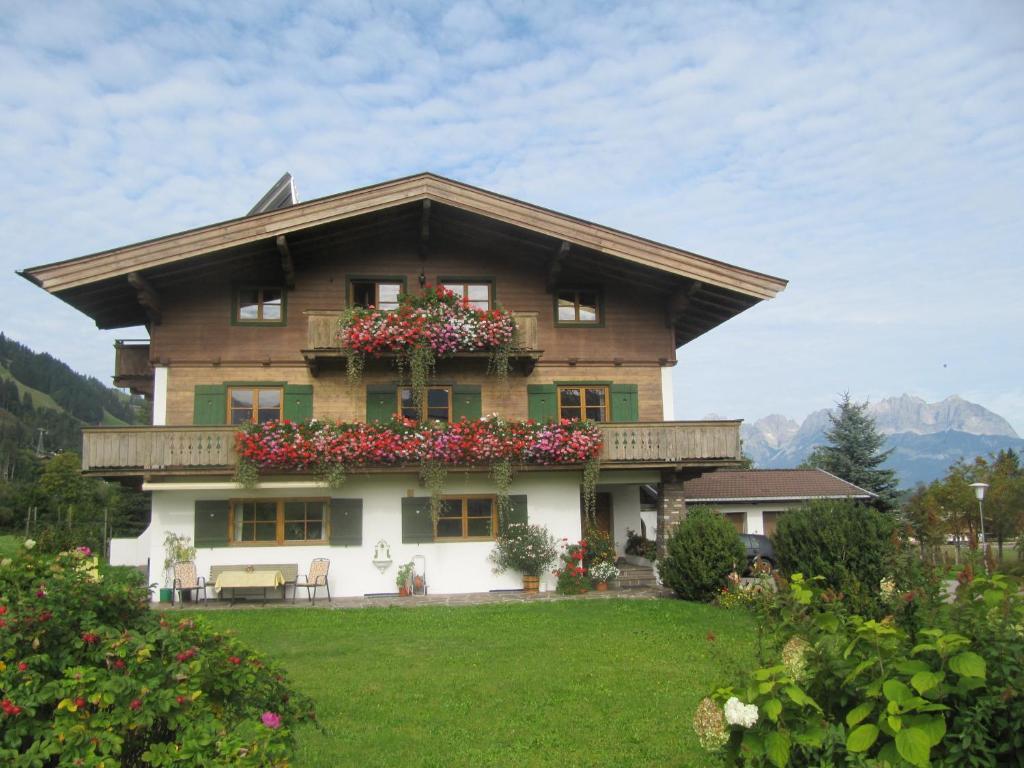 Haus Friedl Hotel Kitzbühel Exterior foto